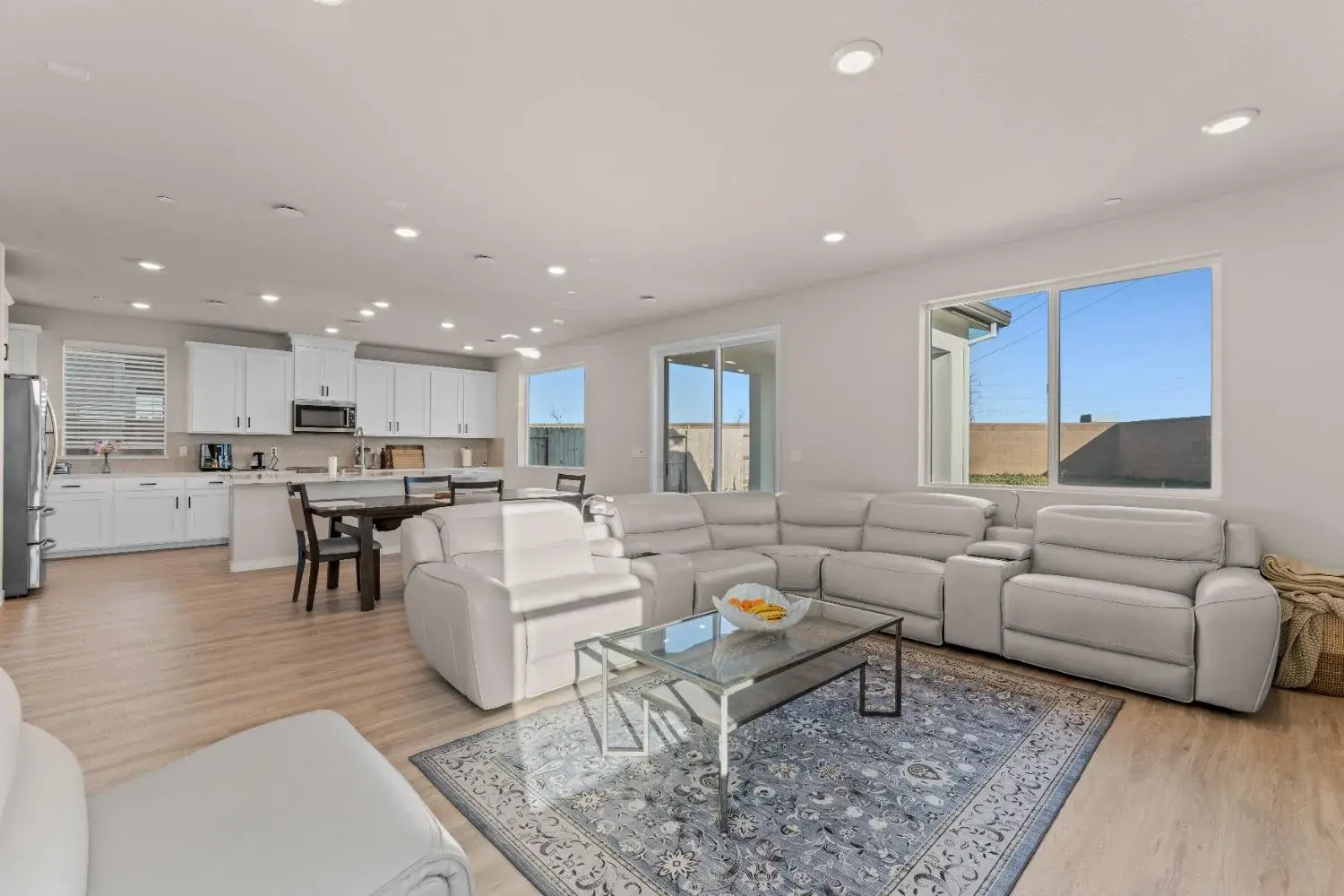 8096 Moongate Way Roseville, CA 95747