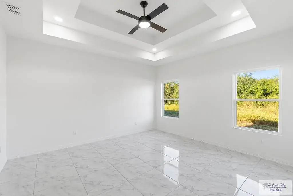 4567 River Oak Cir Brownsville, TX 78520