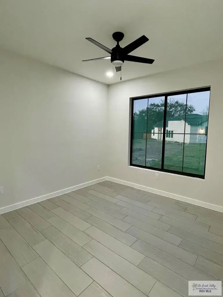 4517 Daybreak Dr Brownsville, TX 78521