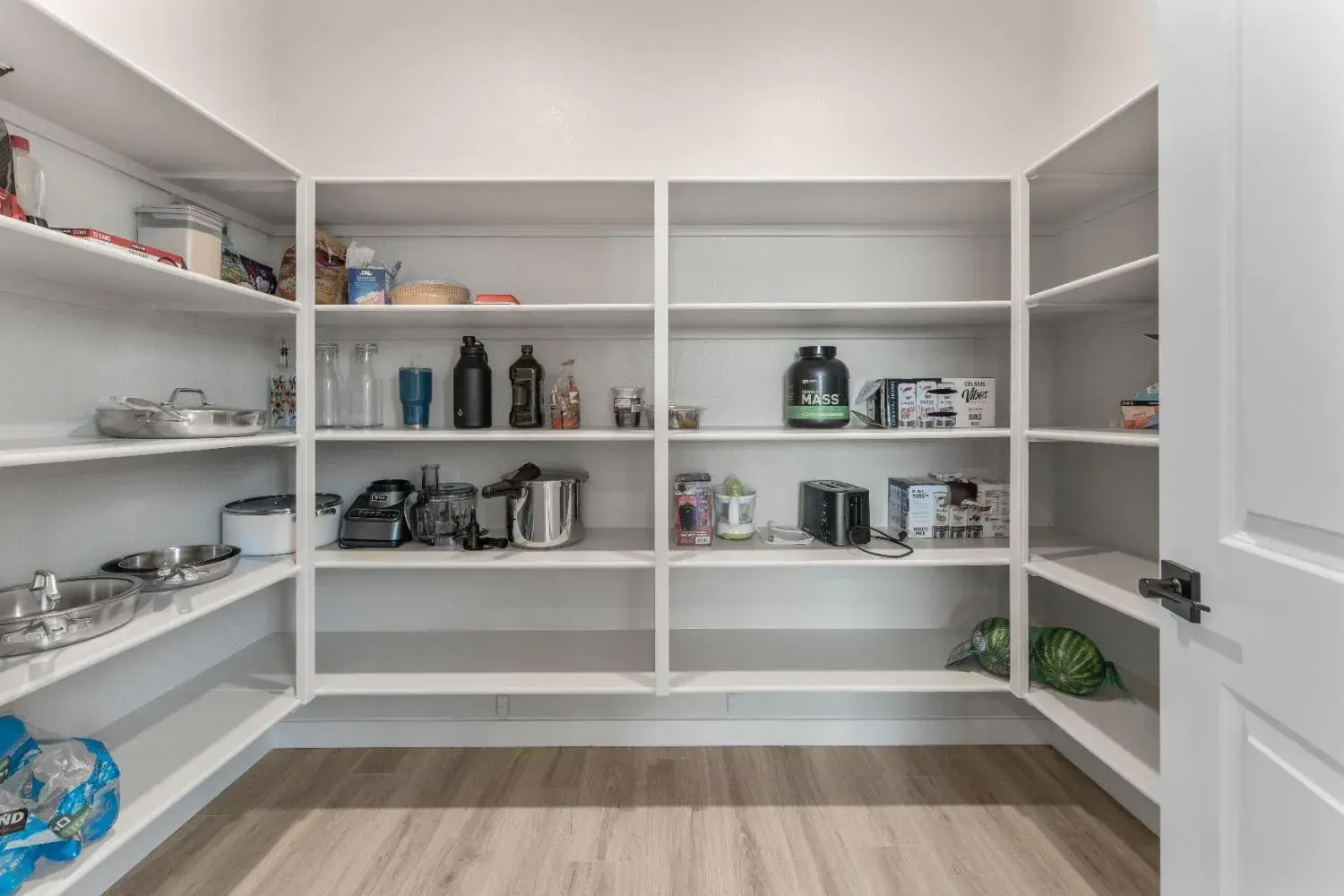 8096 Moongate Way Roseville, CA 95747