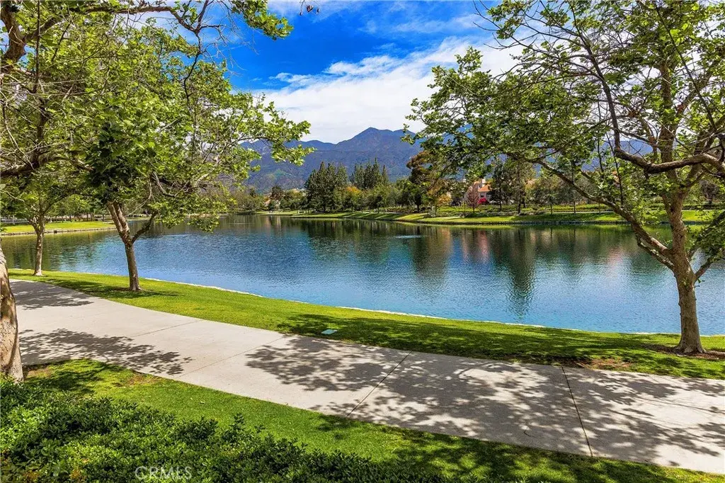 22 Paseo Primero Rancho Santa Margarita, CA 92688