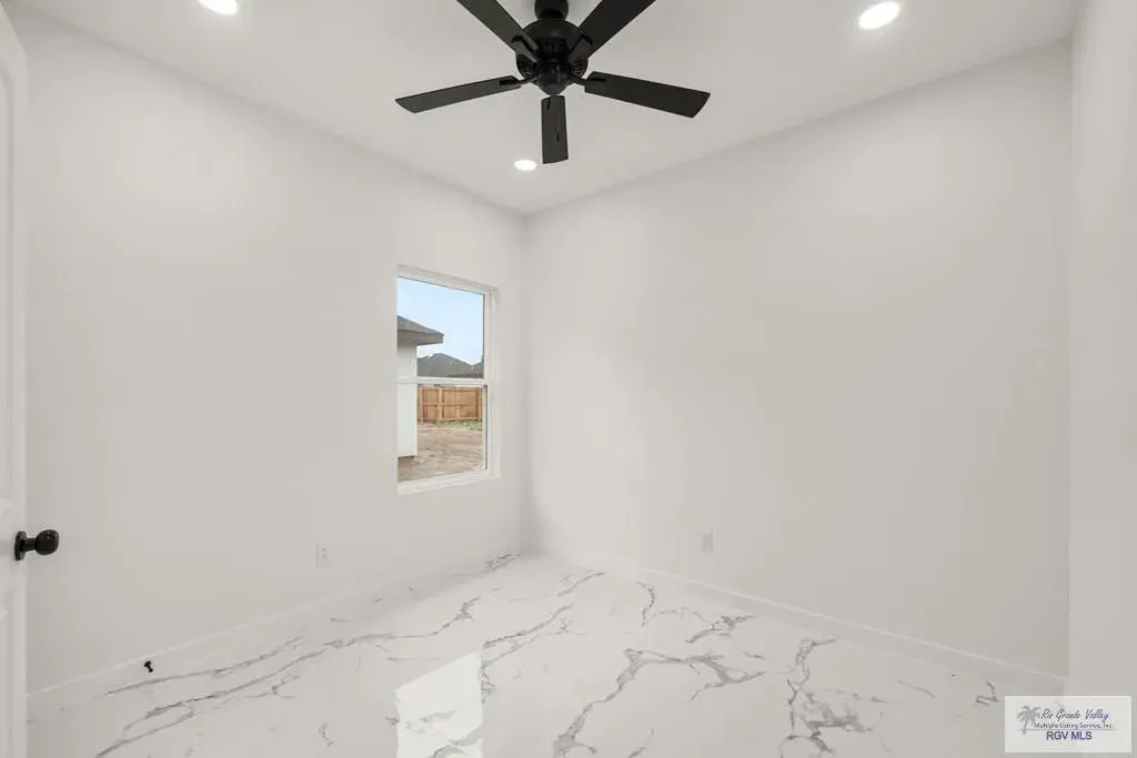 6066 Dakota Rose Cir Brownsville, TX 78521