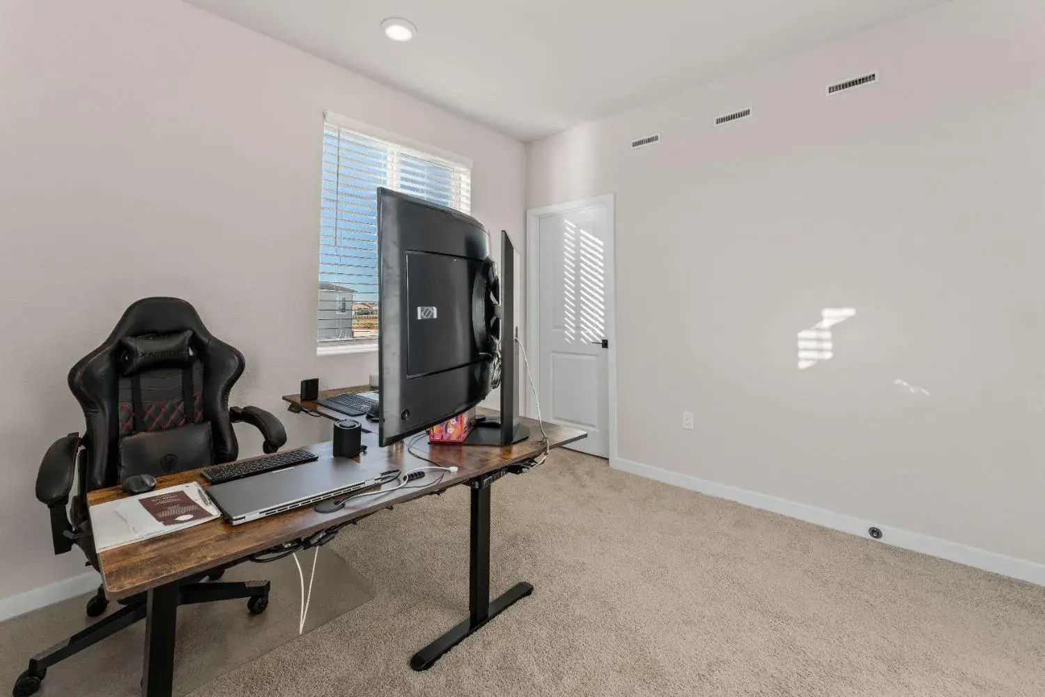 8096 Moongate Way Roseville, CA 95747