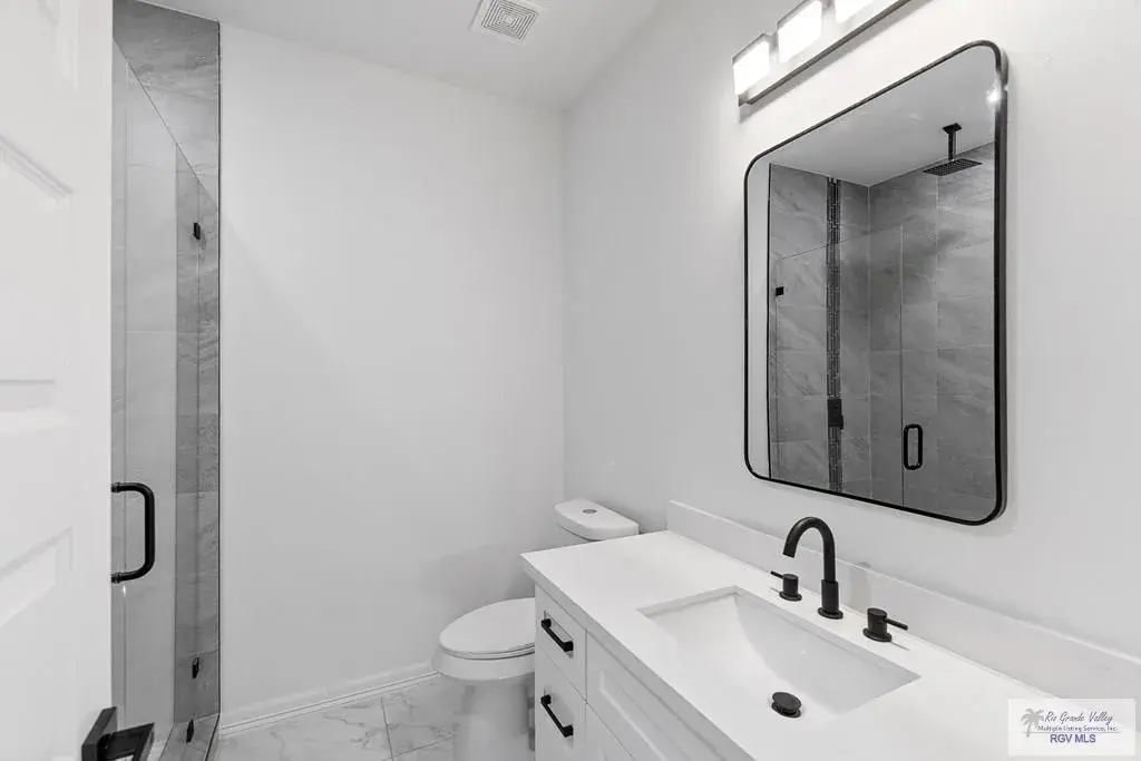 4567 River Oak Cir Brownsville, TX 78520