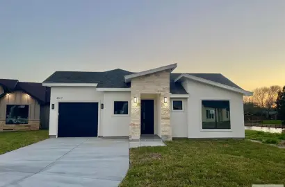 4517 Daybreak Dr Brownsville, TX 78521