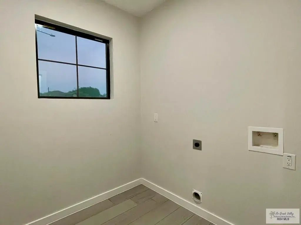 4517 Daybreak Dr Brownsville, TX 78521