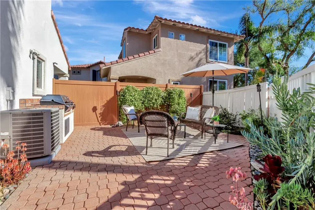 22 Paseo Primero Rancho Santa Margarita, CA 92688