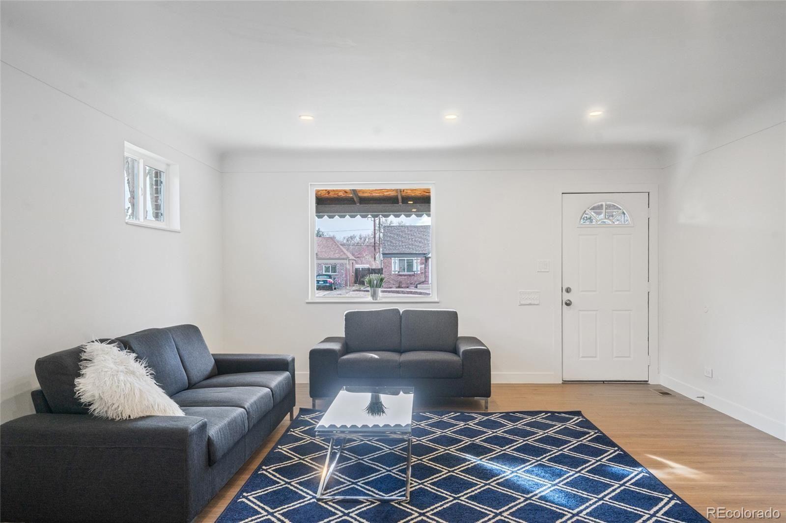 3242 N Albion Street Denver, CO 80207