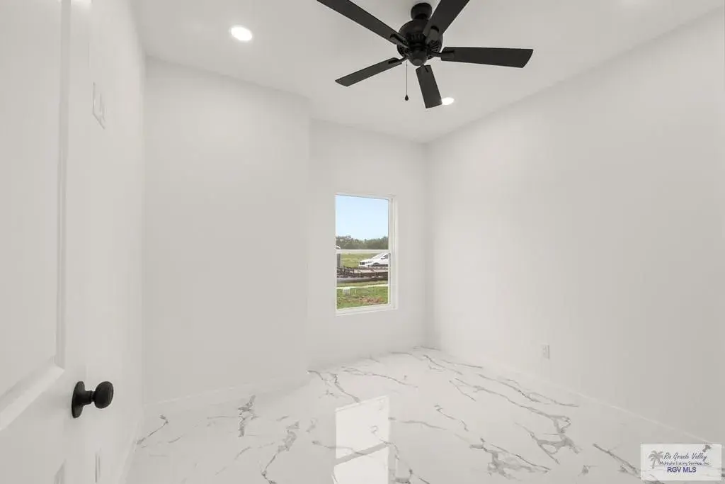 6066 Dakota Rose Cir Brownsville, TX 78521