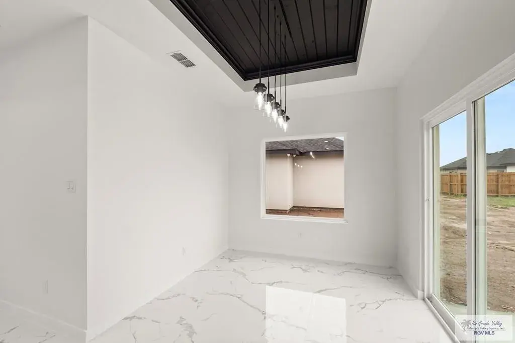 6066 Dakota Rose Cir Brownsville, TX 78521