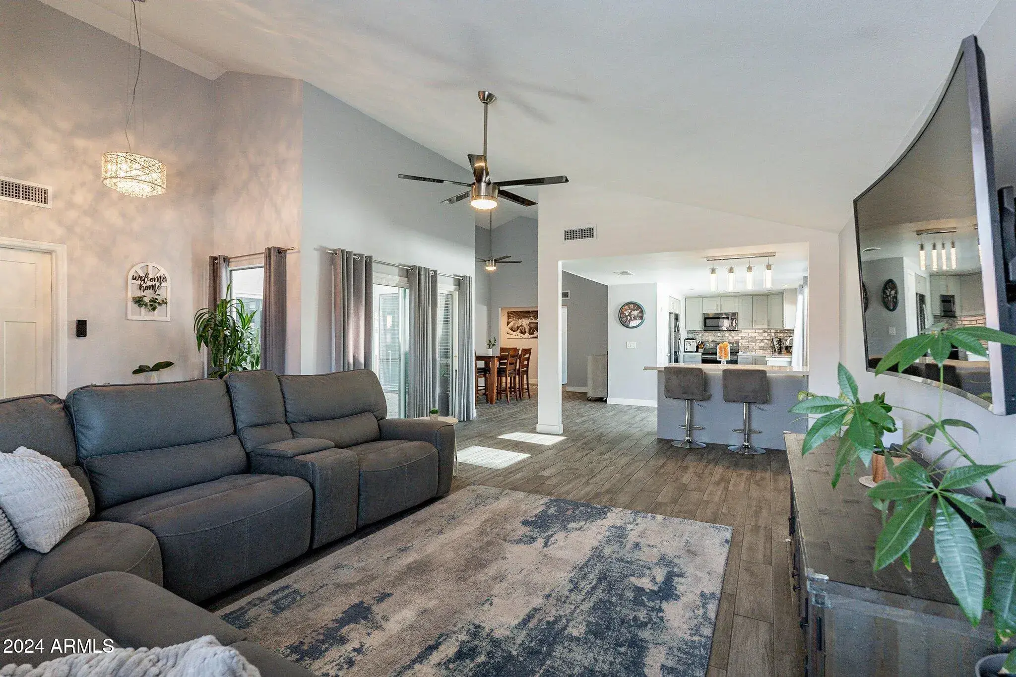 1830 N 87th Ter Scottsdale, AZ 85257