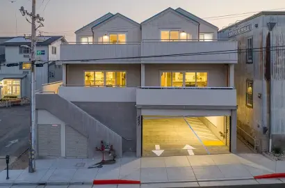 457 Wave St #1 Monterey, CA 93940