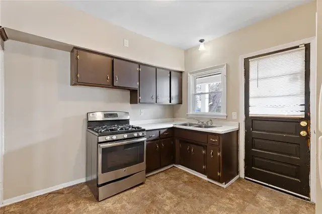 115-117 Electric Ave #115 Rochester, NY 14613