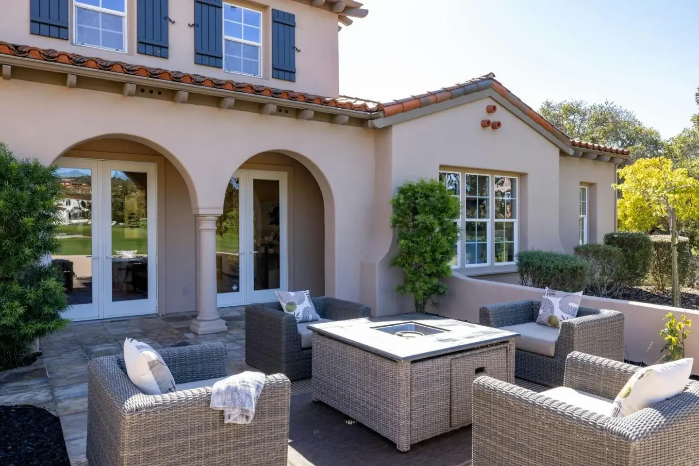 102 Mirasol CT Monterey CA 93940