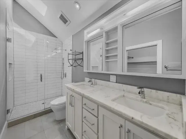 9222 Church Rd #106 Dallas, TX 75231