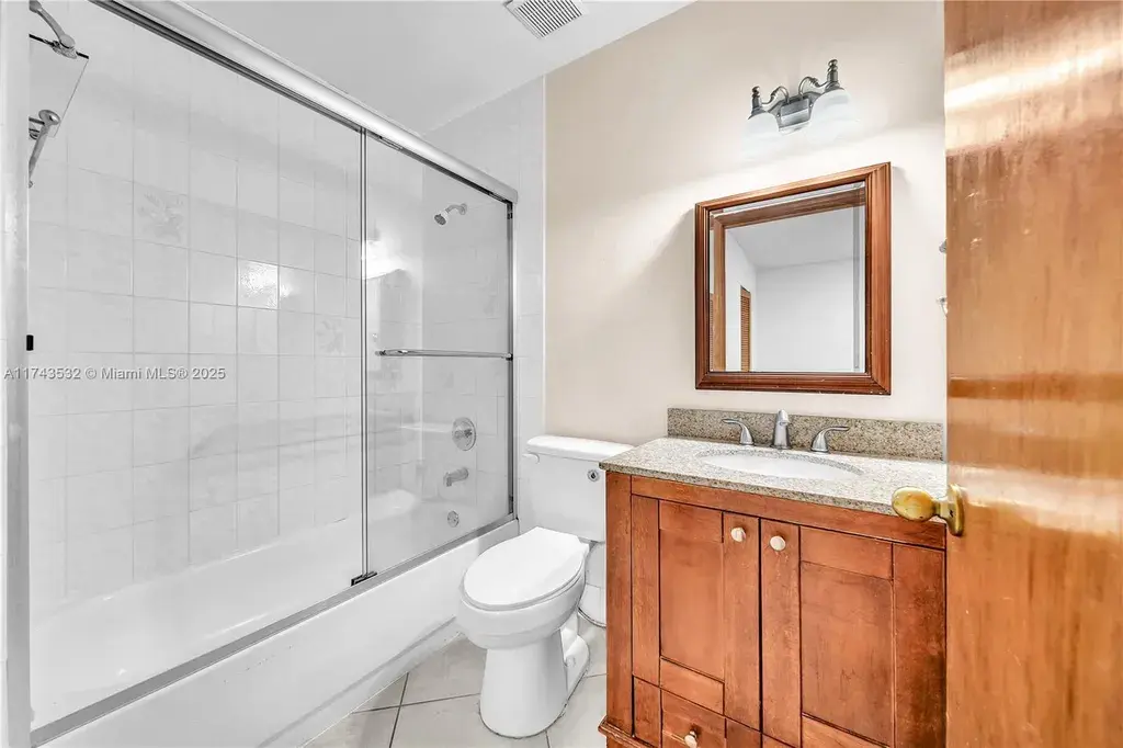 4813 SW 145th Ave Miami, FL 33175