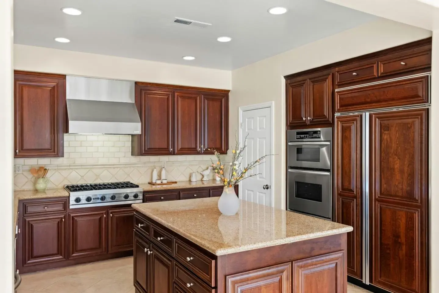 102 Mirasol CT Monterey CA 93940