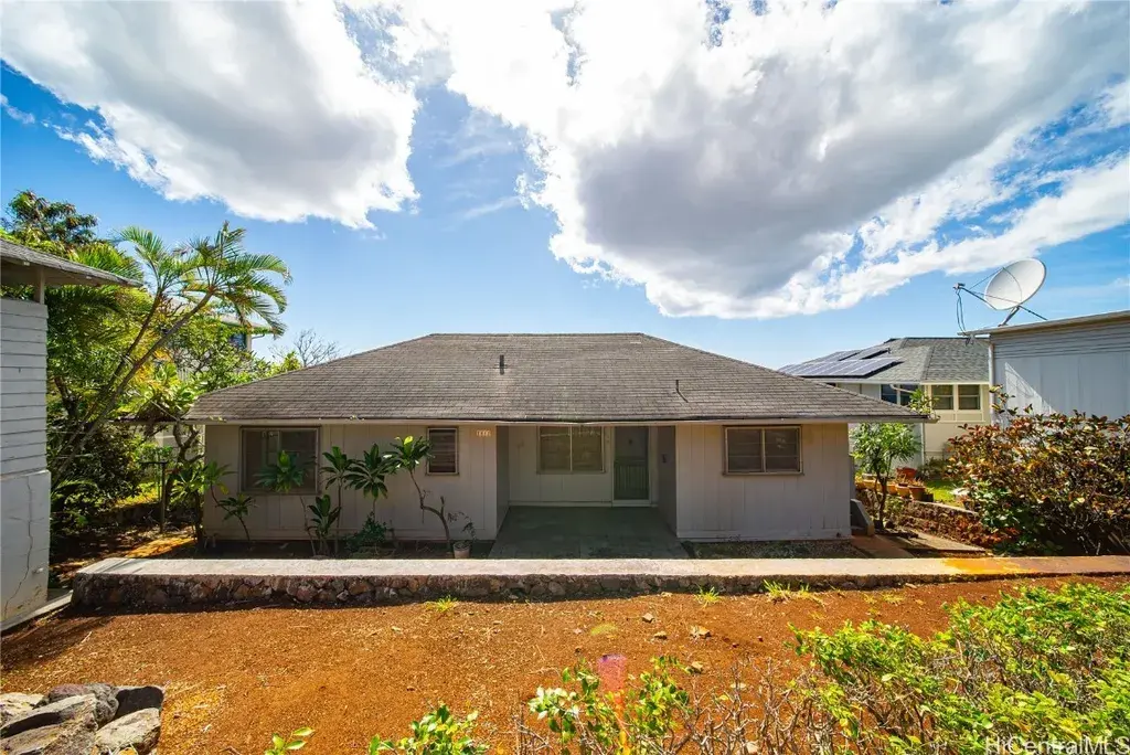 3847 Mariposa Dr Honolulu, HI 96816