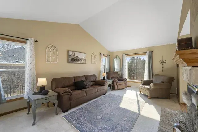 2816 Apache PASS Waukesha, WI 53188