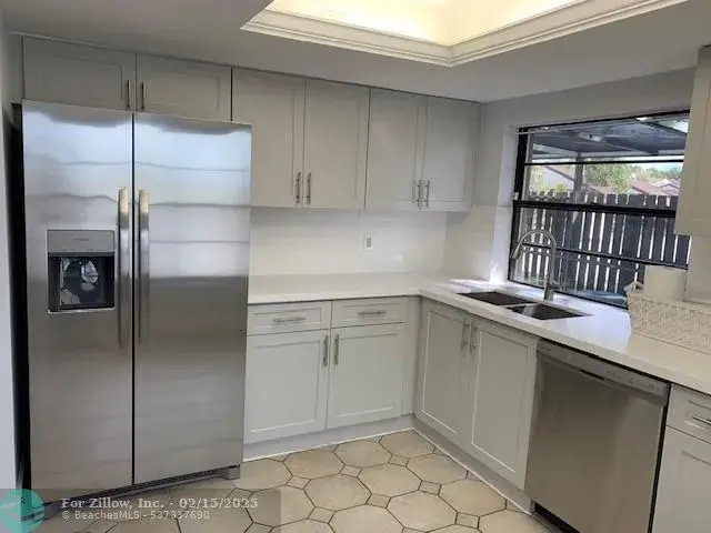 15000 SW 49th Ln UNIT D-114 Miami, FL 33185