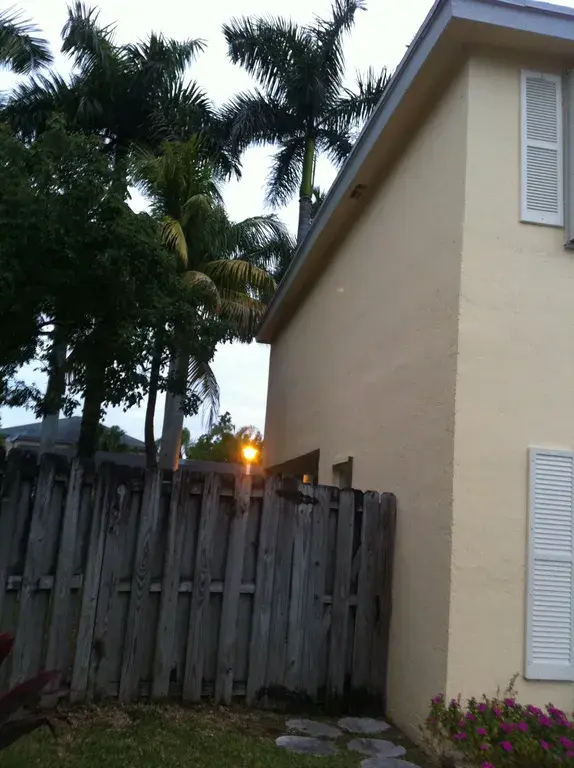 10060 SW 117th Ct Miami, FL 33186