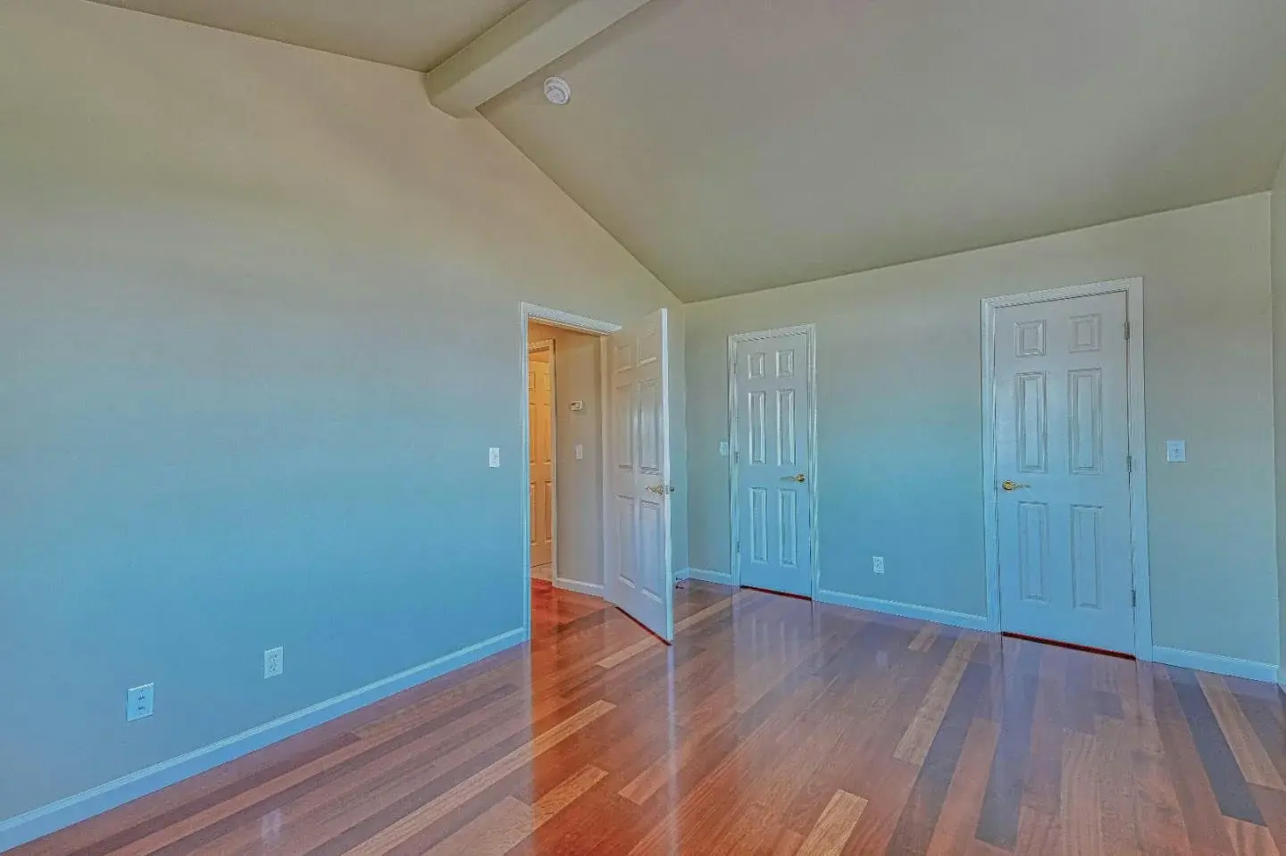 130 1/2 Dunecrest Ave Monterey CA 93940