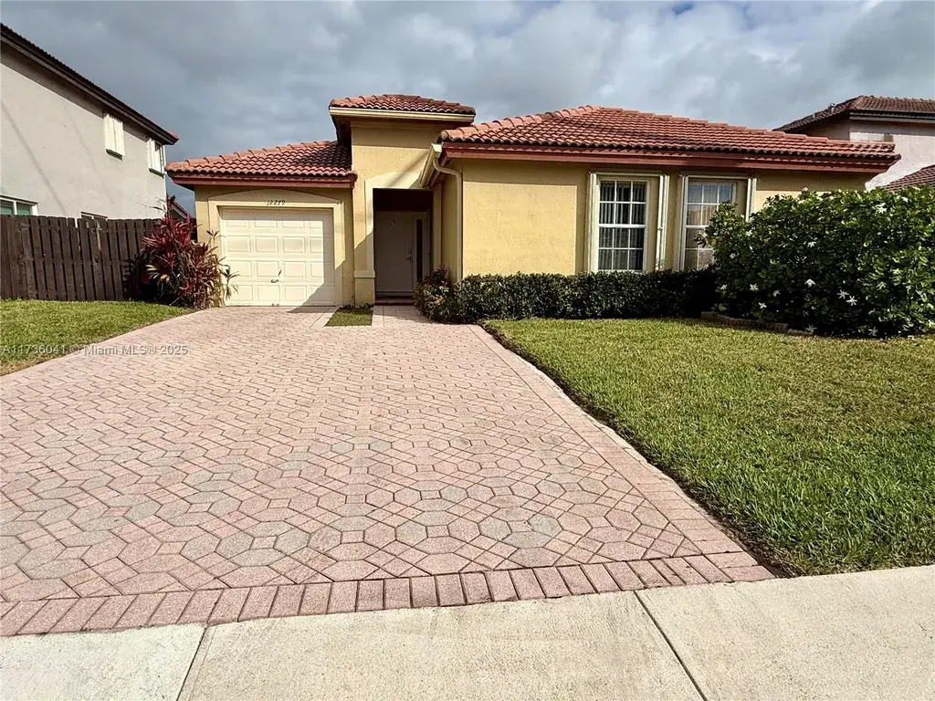 12279 SW 140th St Miami, FL 33186