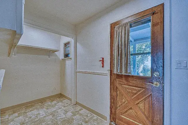 257 Edinburgh Ave Monterey, CA 93940