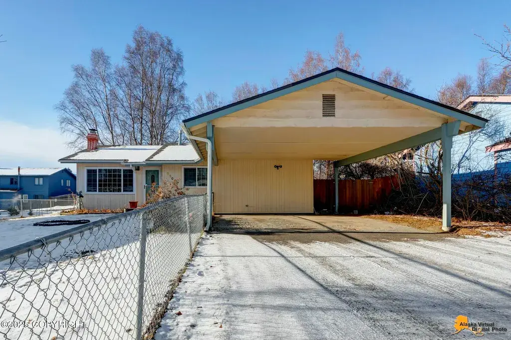 8500 Crystal St Anchorage, AK 99502