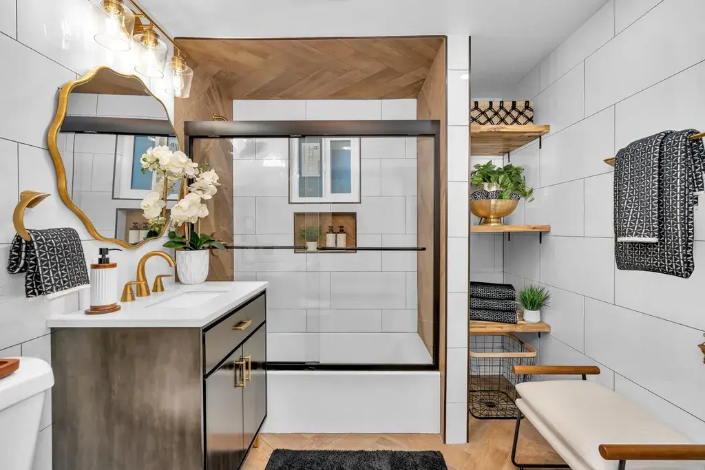 999 Belden St Monterey, CA 93940