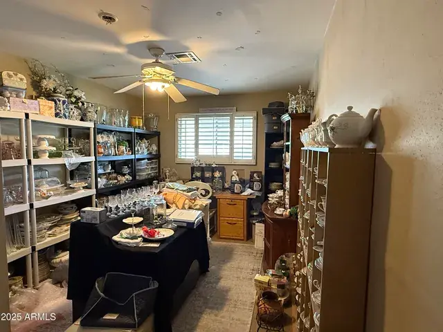 3341 W Windrose Dr Phoenix, AZ 85029