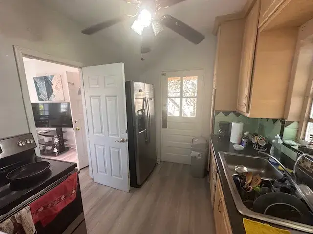 1627 SW 19th Ter Miami, FL 33145