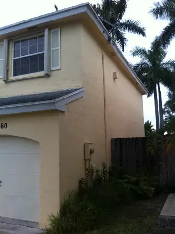 10060 SW 117th Ct Miami, FL 33186