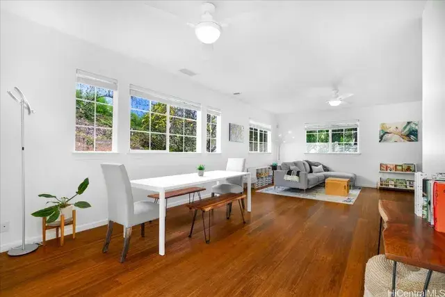 1098 Kuekue St Honolulu, HI 96825