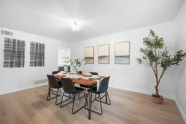 8617 Shagrock Ln Dallas, TX 75238