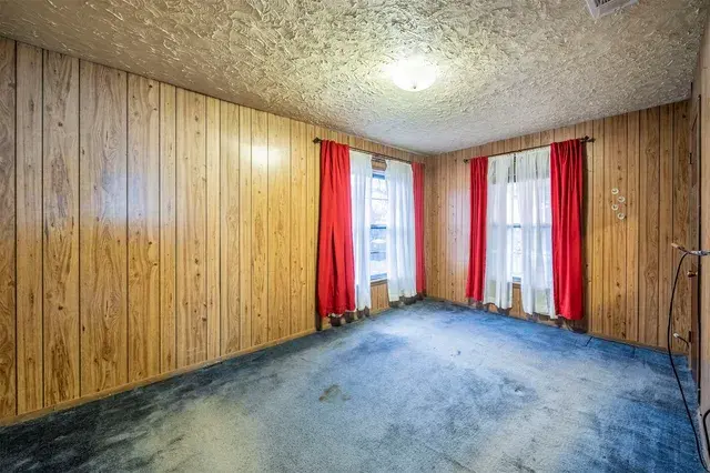 4326 Glenhaven Blvd Dallas, TX 75211