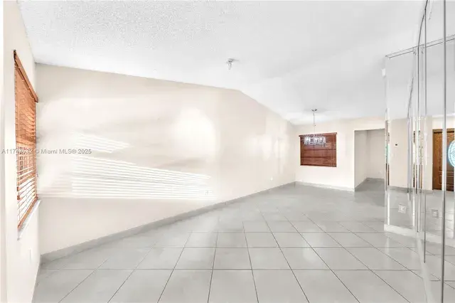 4813 SW 145th Ave Miami, FL 33175