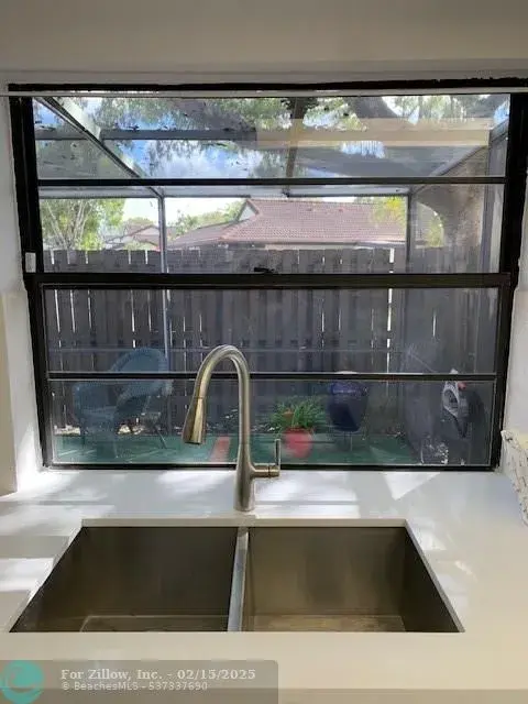 15000 SW 49th Ln UNIT D-114 Miami, FL 33185