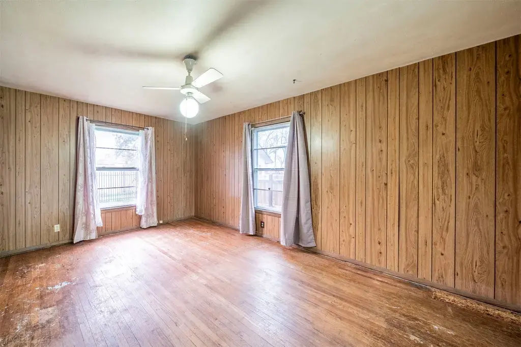 4326 Glenhaven Blvd Dallas, TX 75211