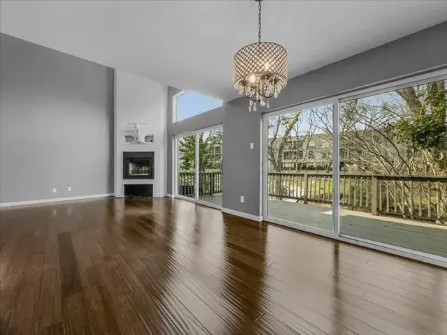 9222 Church Rd #106 Dallas, TX 75231